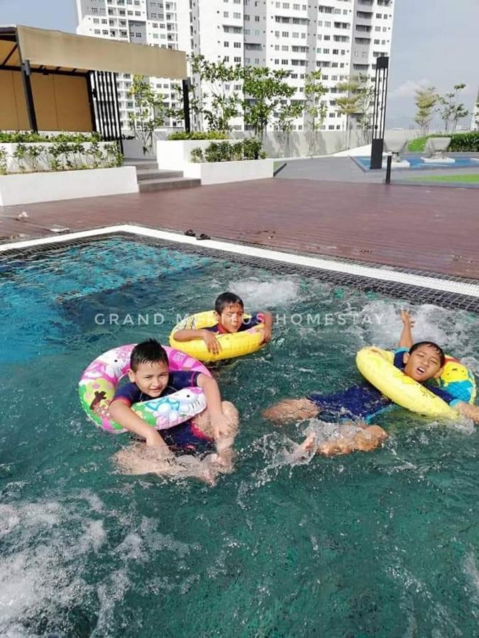Grand Meritus @penang Apartment